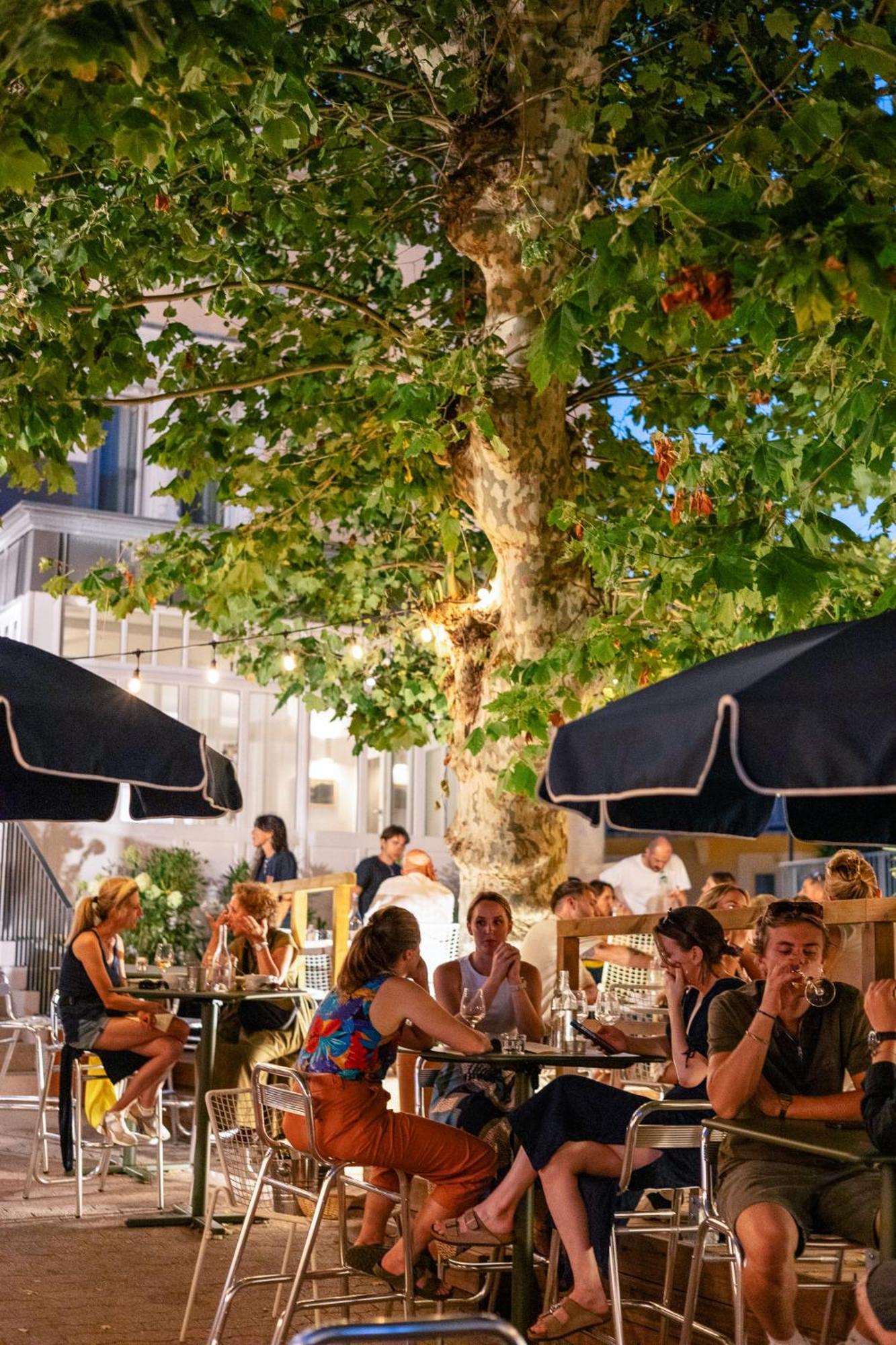 Alfred Hotels Les Halles Biarritz Esterno foto